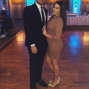 Mauve pink long sleeve body-con dress